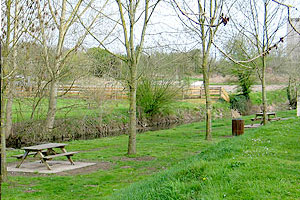 Aire de Pont l’Abbé d’Arnoult