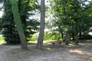 Aire de Saint Crépin Carlucet