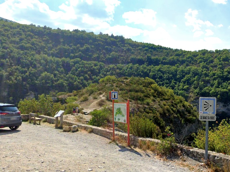 Aire du chemin de Pomet