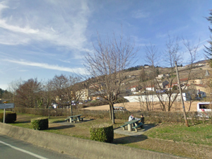 Aire de l'étroit pont
