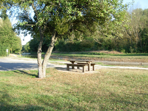 Aire de l'écluse de Nestin