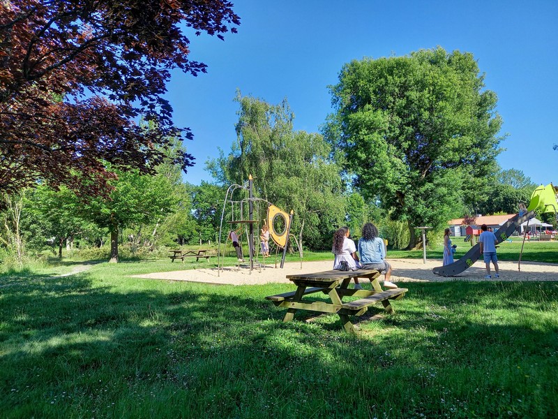 Aire de l'espace de loisirs