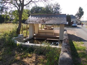 Aire du lavoir du gué de Louet