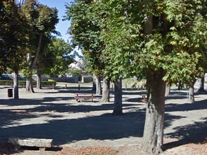 Aire de la Place du Cimetière