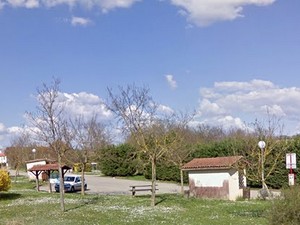 Aire de Valence-sur-Baïse