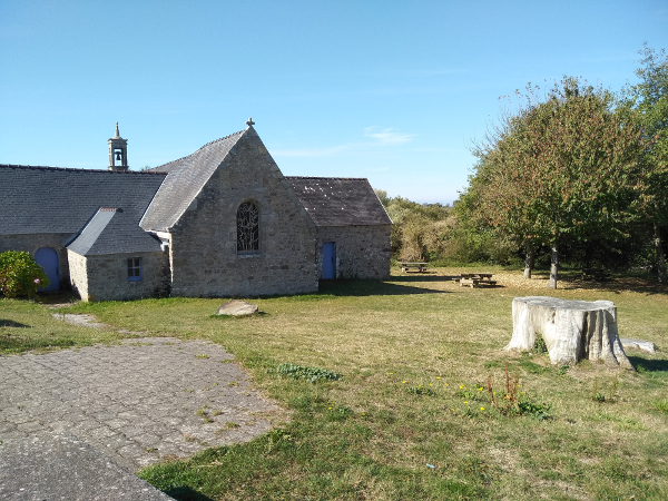 Chapelle de Saint-Hernot