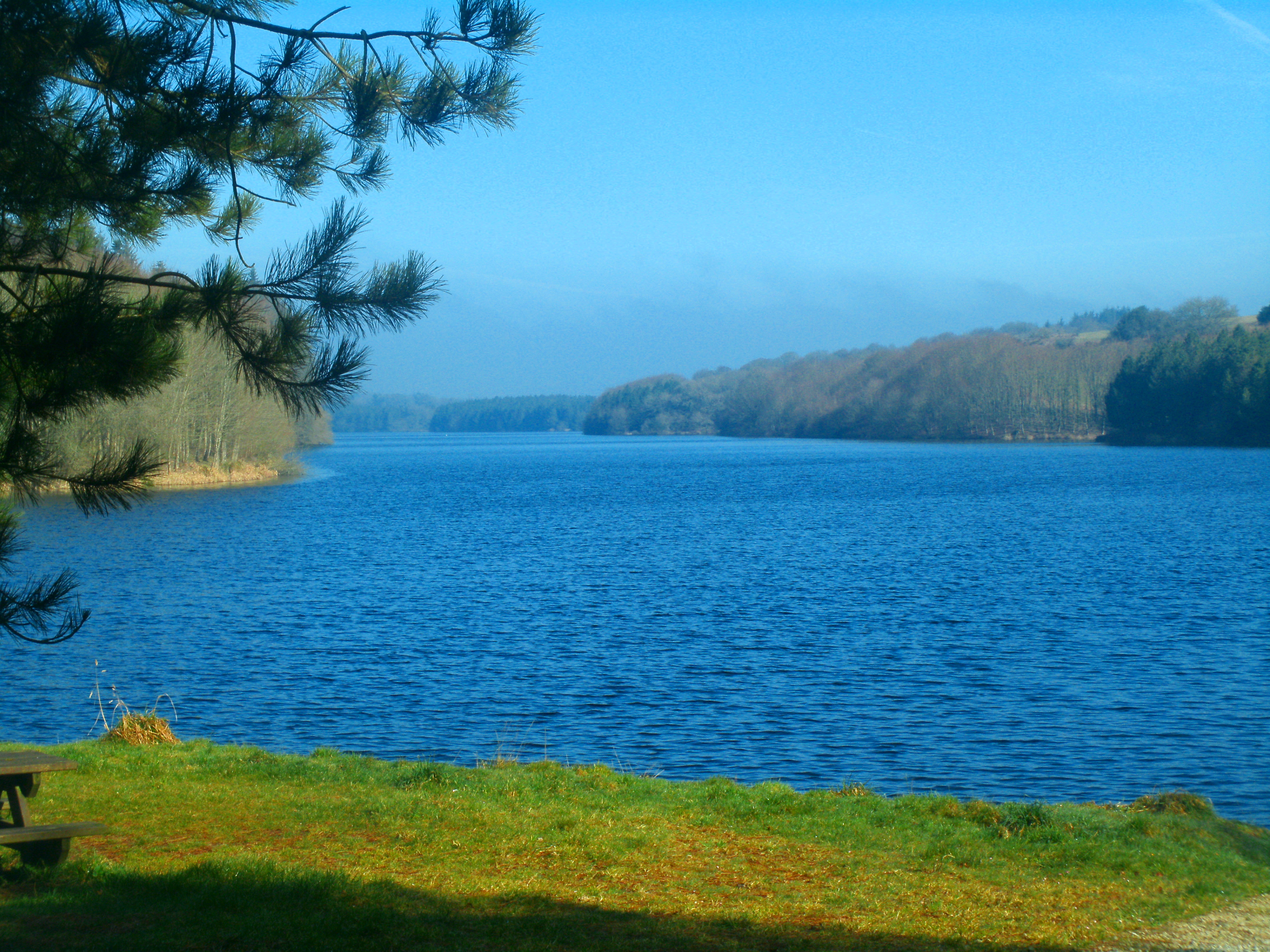 Base nautique Lac de Kerne Uhel
