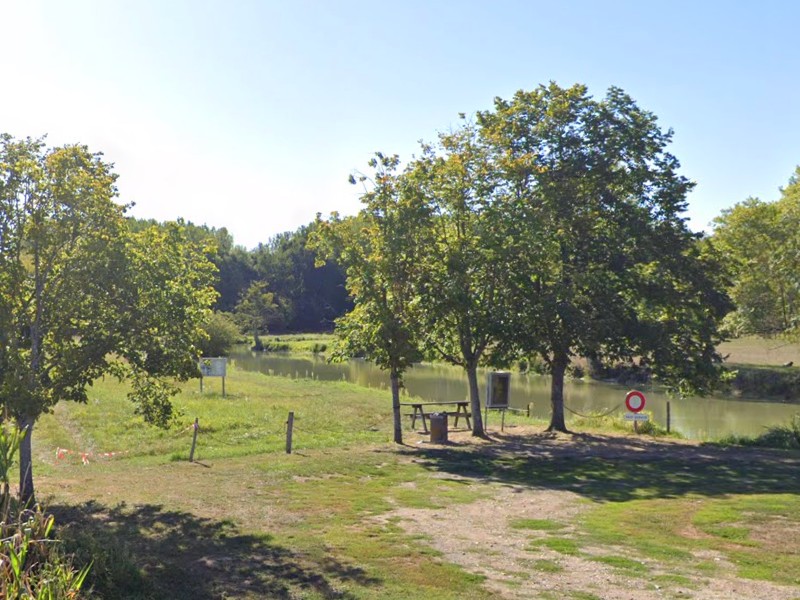 Aire de Saint Brisson sur Loire