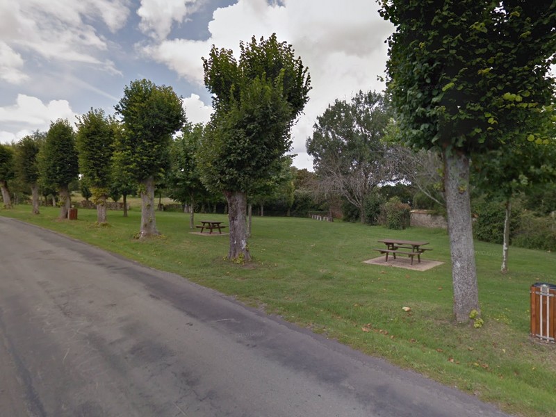 Aire des Montfortains